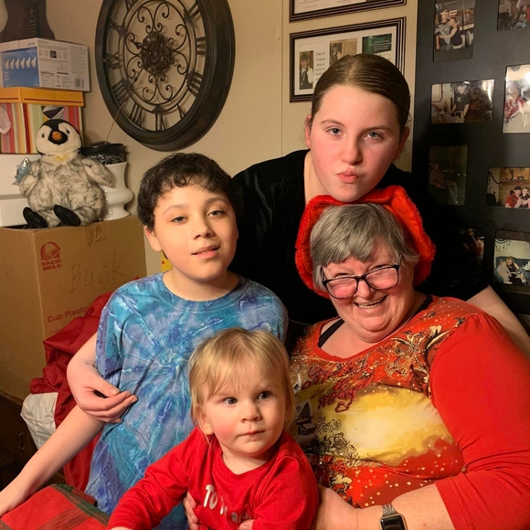 Meet your Posher, Linda - Picture 1 of 1